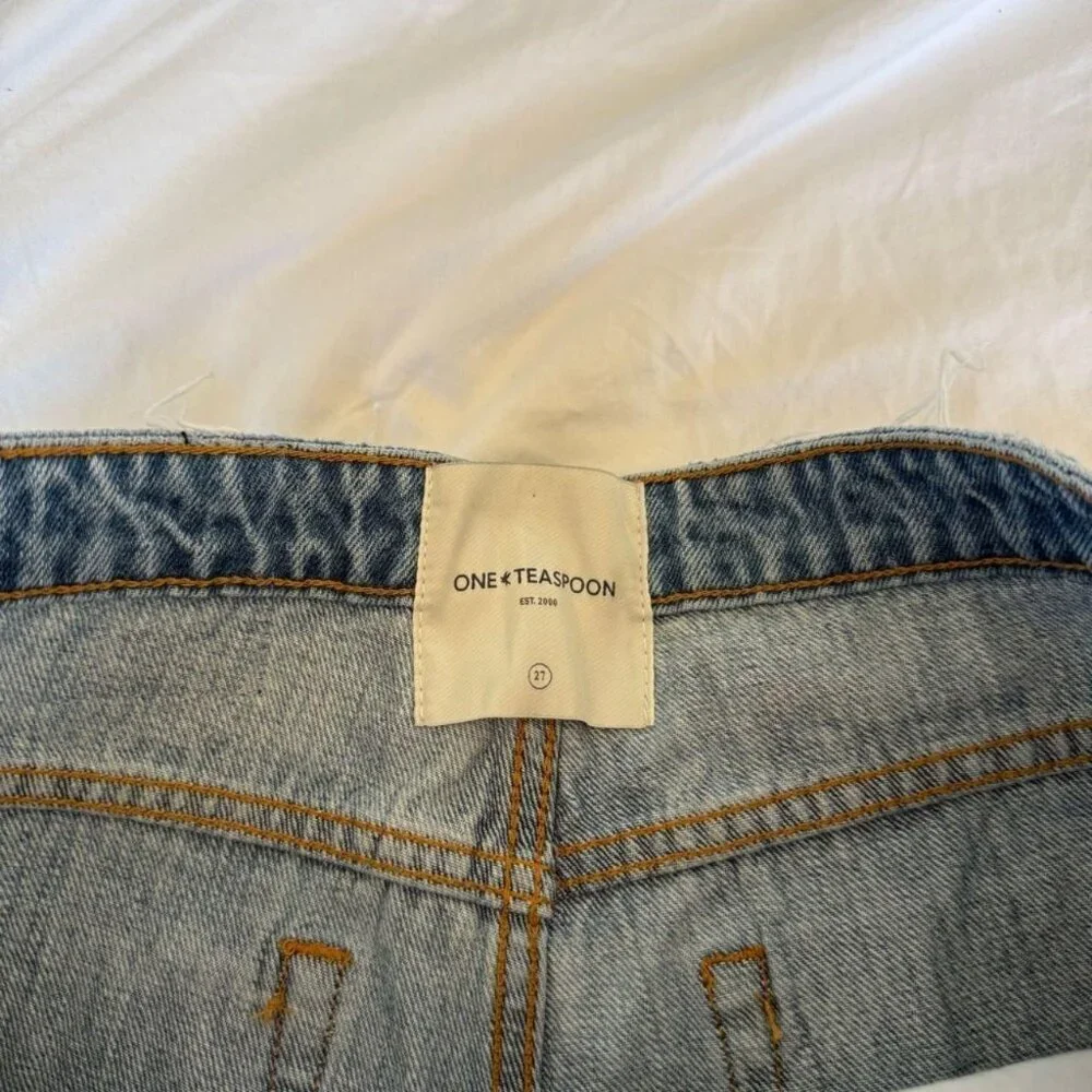 One Teaspoon Bermuda Jean Shorts - Picture 4 of 7